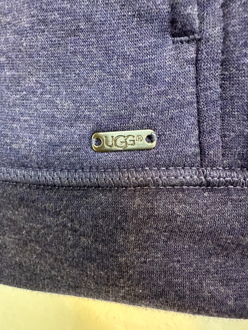 UGG Full-Zip Fleece Hoodie Sweatshirt, Size M - Picture 5 of 10
